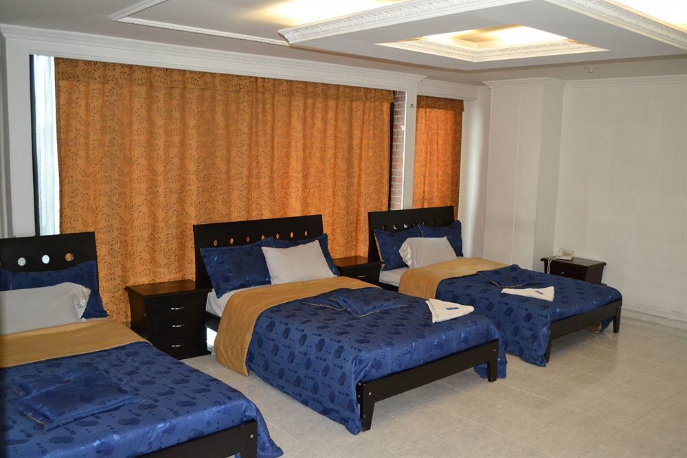 בוגוטה Hotel Elegant Suite מראה חיצוני תמונה